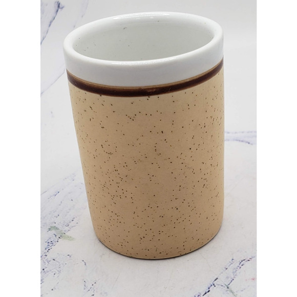 Catalina Island Souvenir Miniature Beige Vintage Ceramic Toothpick Holder - Picture 3 of 8